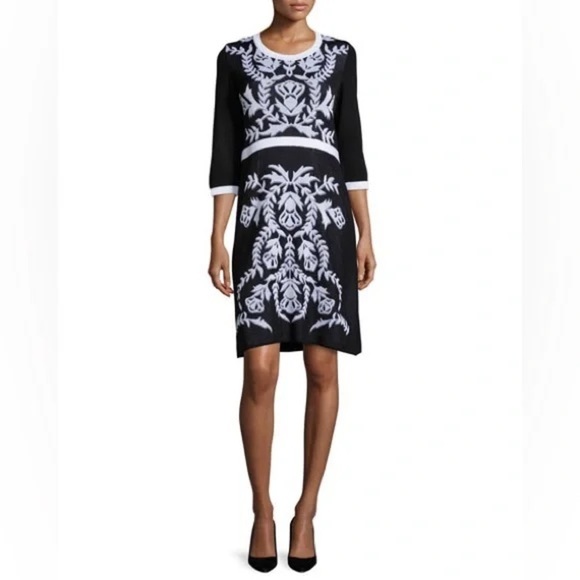 Misook Black & White Knit Dress Medium Embroidered Floral Pattern Work Elegant - Picture 12 of 12